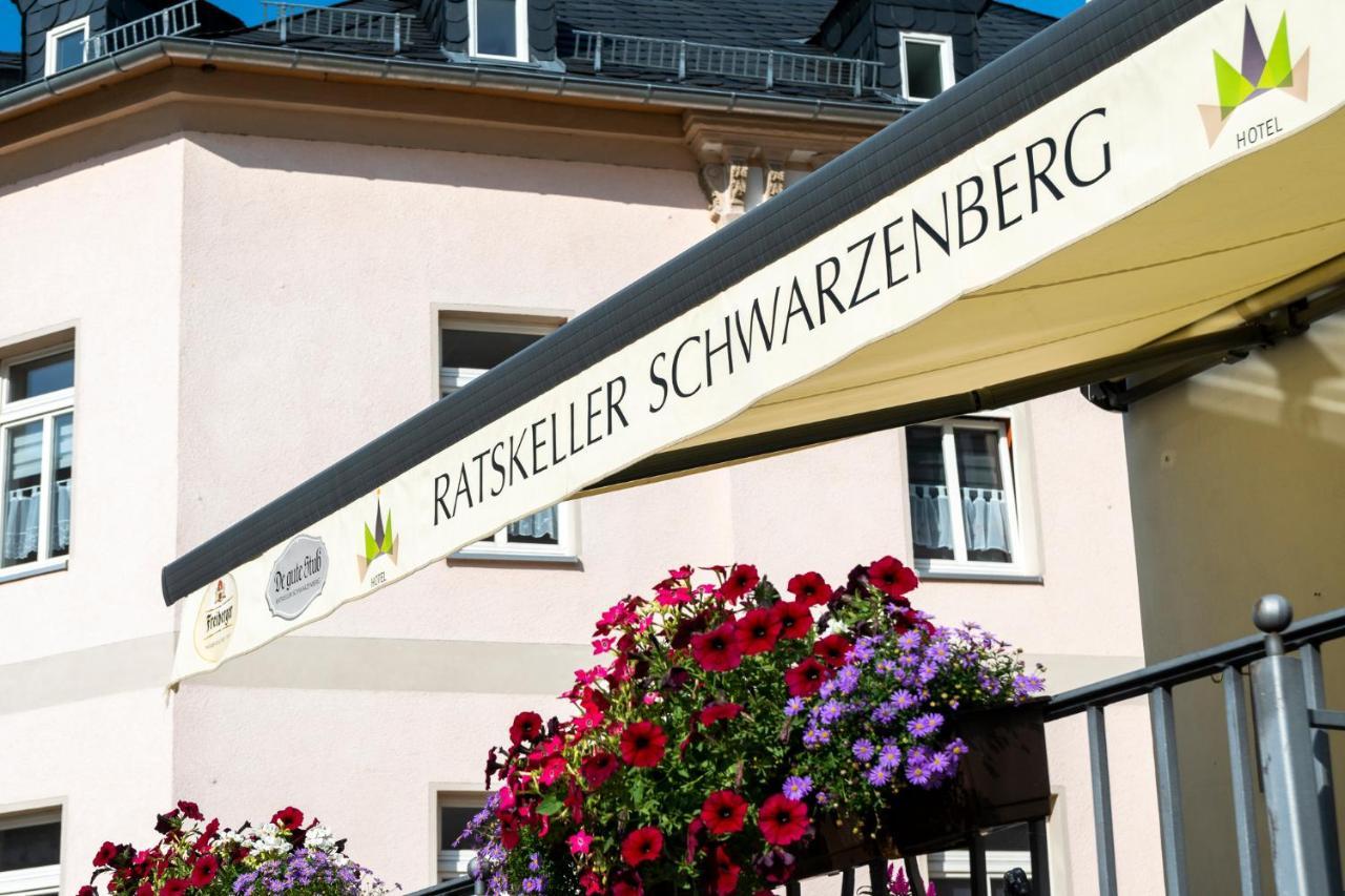 Hotel Ratskeller Schwarzenberg 슈바르첸베르크 외부 사진